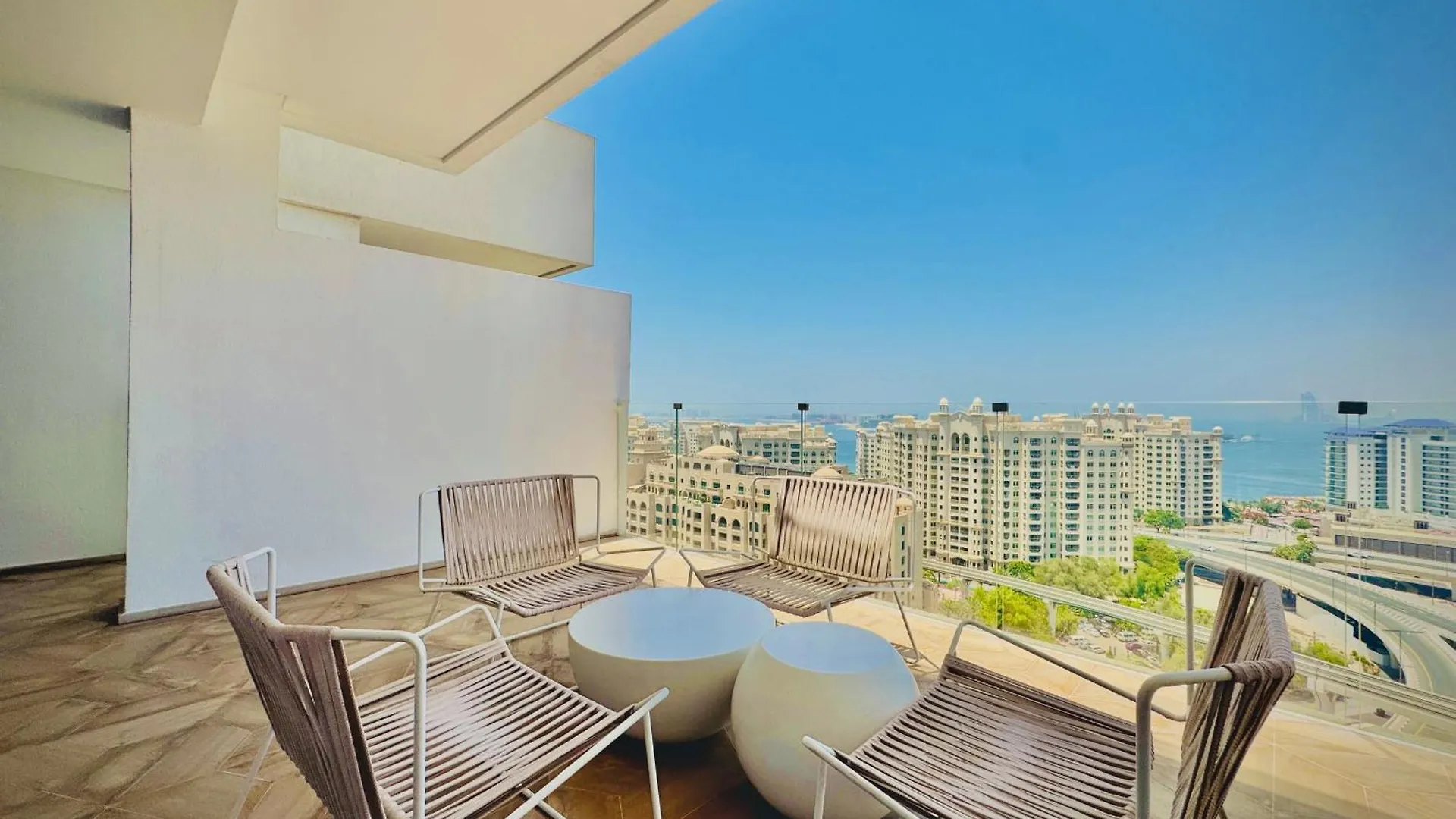 Venduras- 4Br Luxe Duplex Penthouse At Palm Private Pool Apartment Dubai 0*,