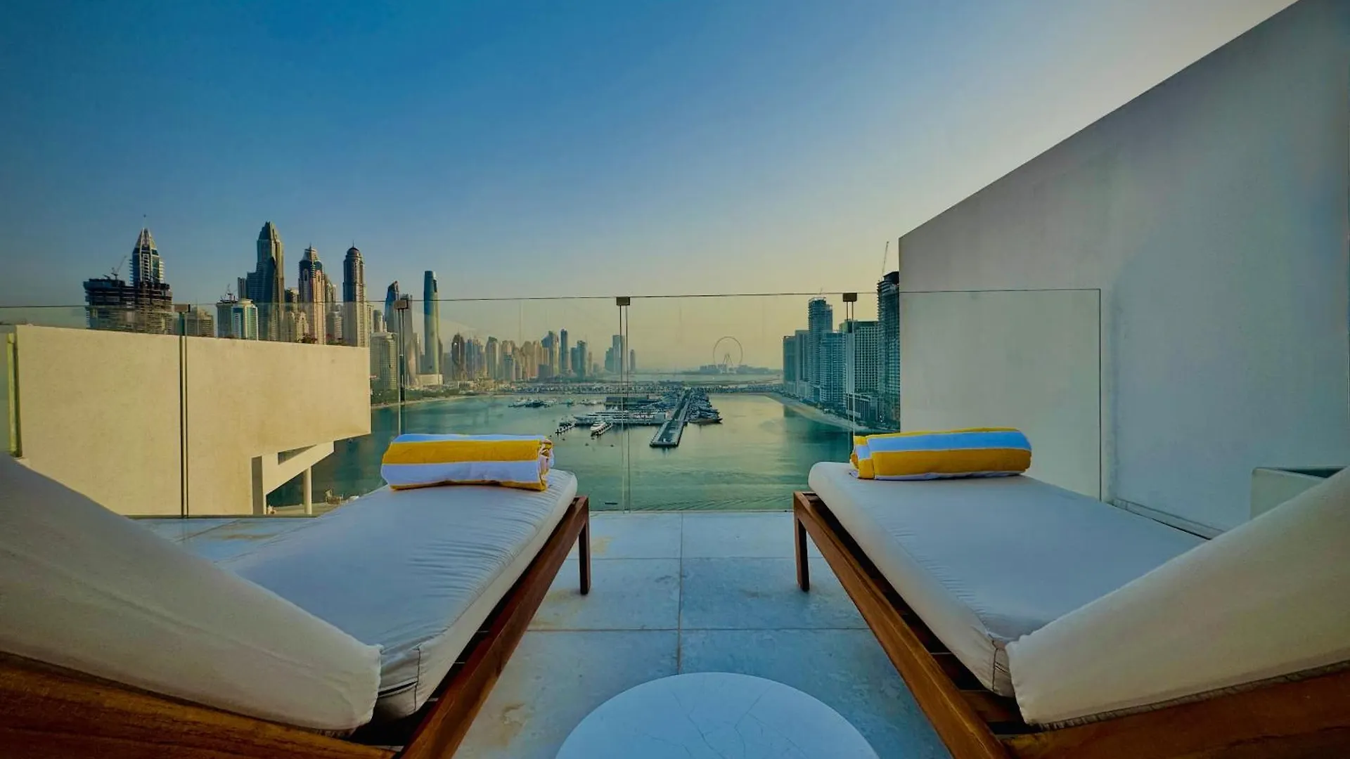 Venduras- 4Br Luxe Duplex Penthouse At Palm Private Pool Lägenhet Dubai Förenade Arabemiraten
