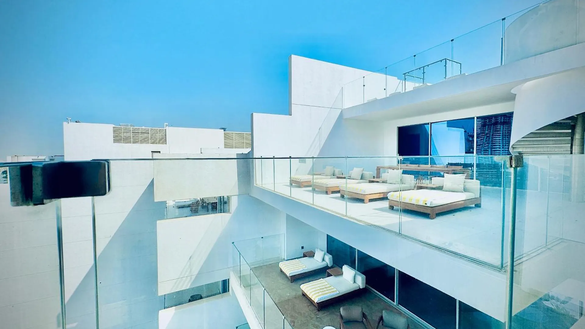 Venduras- 4Br Luxe Duplex Penthouse At Palm Private Pool Lägenhet Dubai