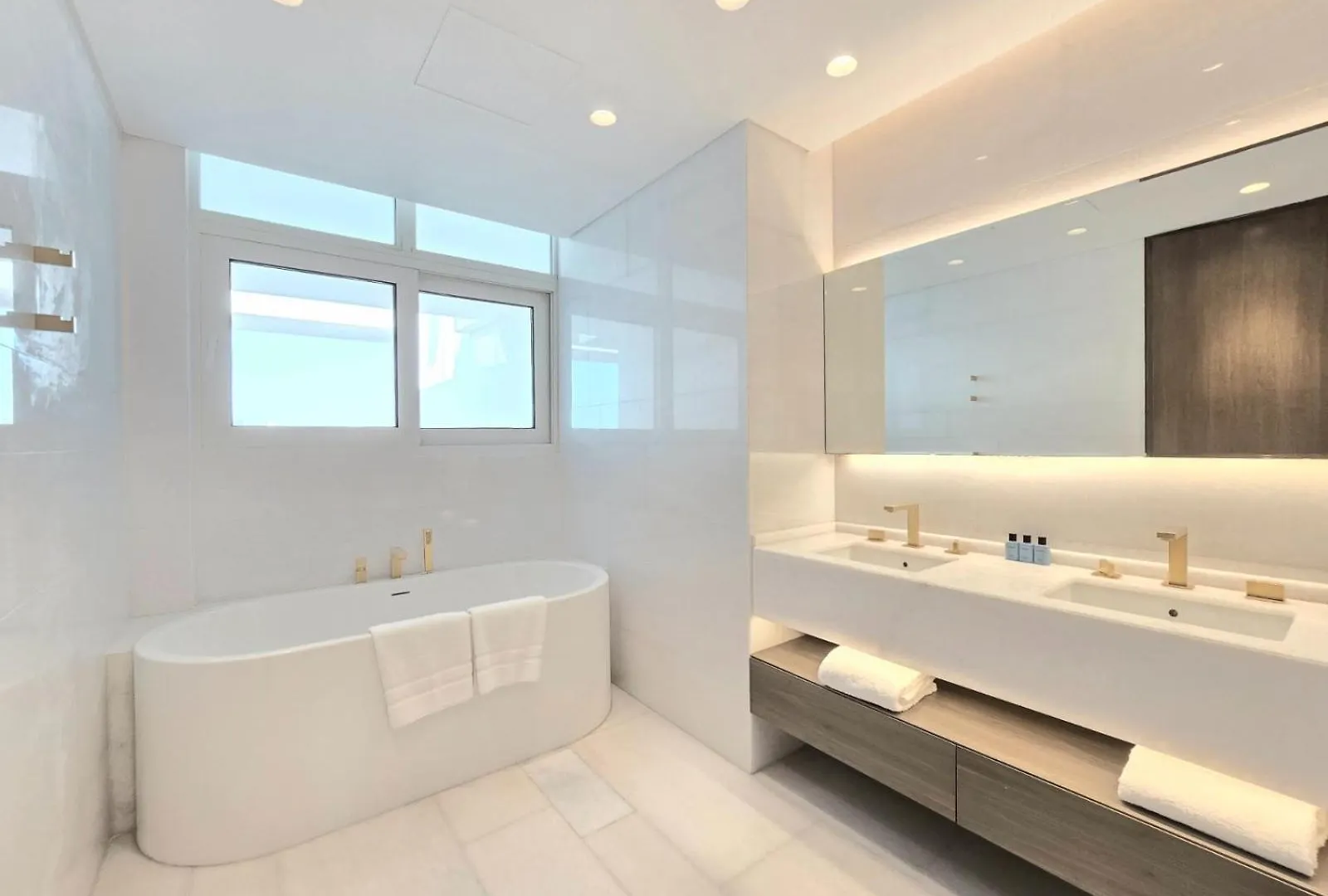Venduras- 4Br Luxe Duplex Penthouse At Palm Private Pool Lägenhet Dubai 0*,